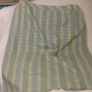 Pendleton year round lightweight plaid wool skirt